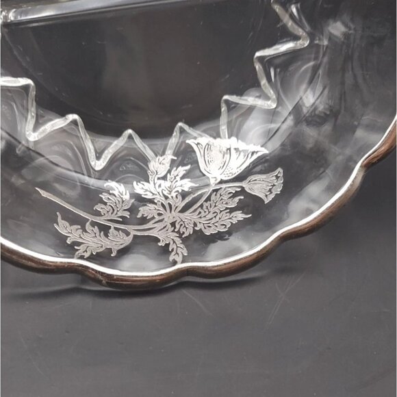 Silver City Glass Flanders Poppy Silver Overlay Crystal Divided Scalloped Dish - Picture 9 of 10